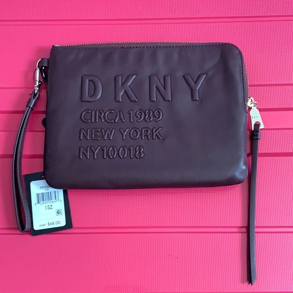 dkny 10018 logo backpack